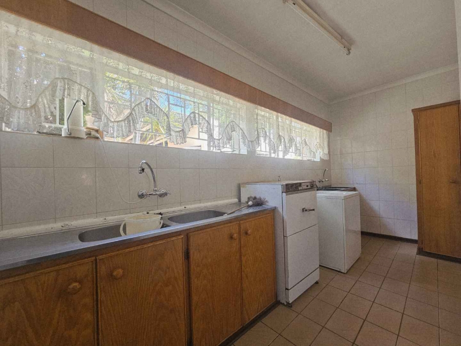 4 Bedroom Property for Sale in Ladybrand Free State